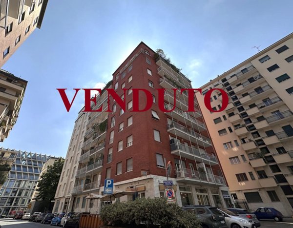 appartamento in vendita a Milano in zona Porta Garibaldi