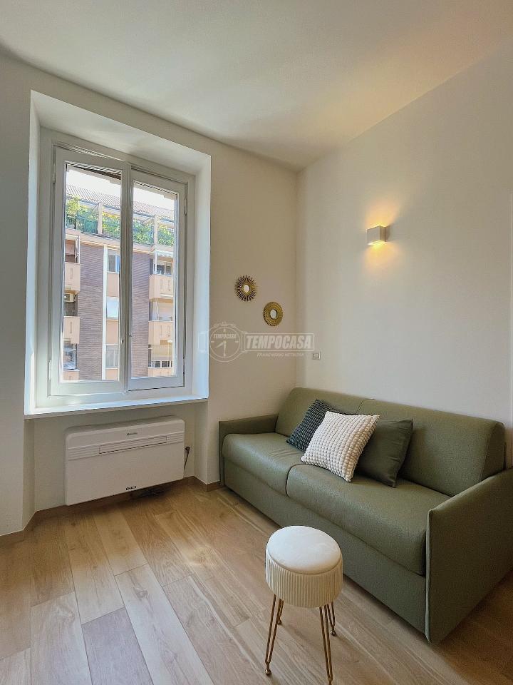 appartamento in vendita a Milano in zona Porta Genova