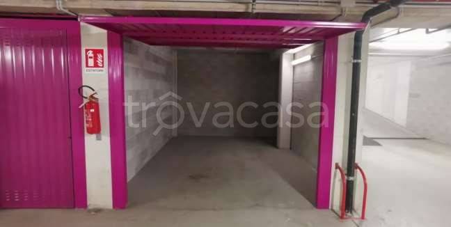 appartamento in vendita a Milano in zona Dergano