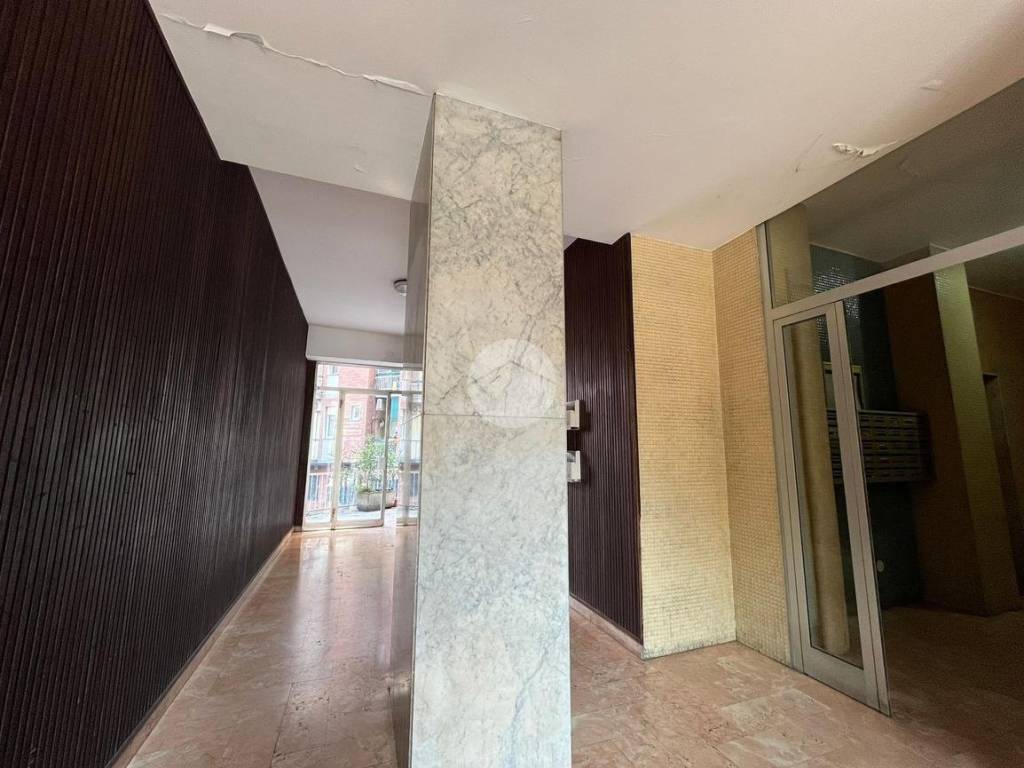 appartamento in vendita a Milano in zona San Cristoforo