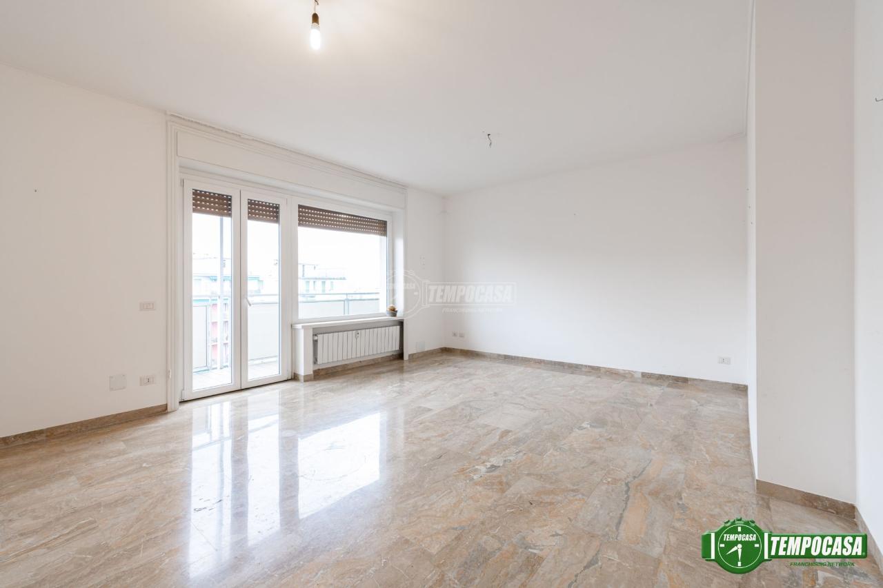 appartamento in vendita a Milano in zona Maggiolina