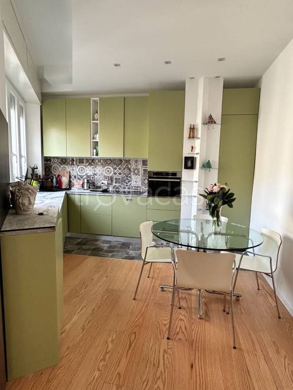 appartamento in vendita a Milano in zona Porta Romana