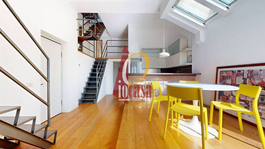 appartamento in vendita a Milano in zona Piazzale Lodi