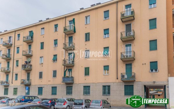 appartamento in vendita a Milano in zona Montalbino