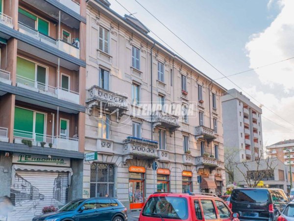 appartamento in vendita a Milano in zona Affori