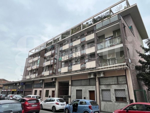 appartamento in vendita a Milano in zona Quarto Oggiaro