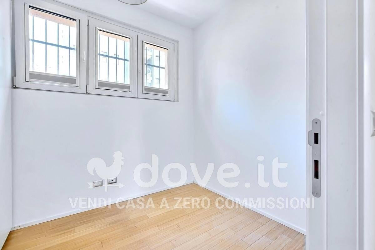 appartamento in vendita a Milano in zona Quarto Cagnino