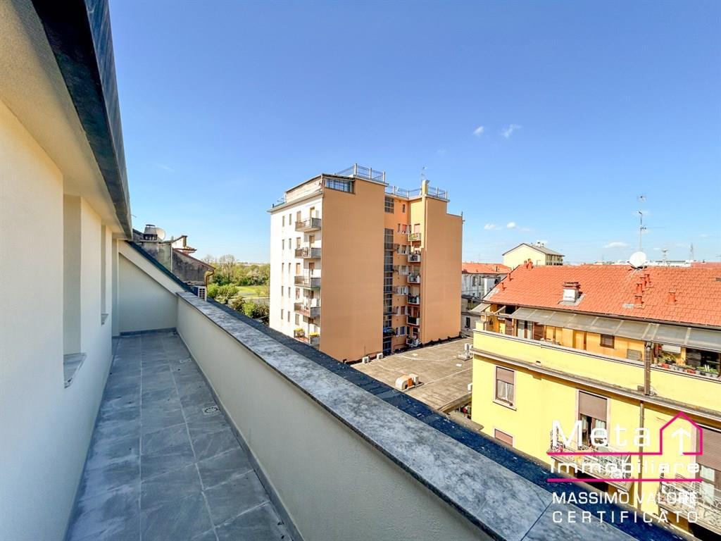 appartamento in vendita a Milano in zona Rogoredo