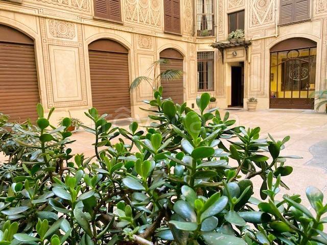appartamento in vendita a Milano in zona Centro Direzionale