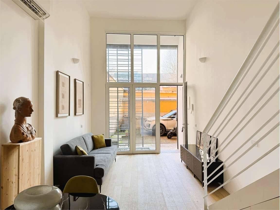 appartamento in vendita a Milano in zona Dergano