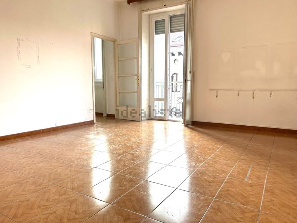 appartamento in vendita a Milano in zona Guastalla