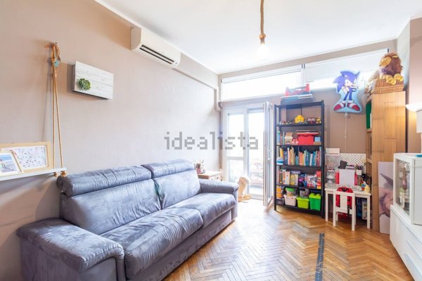 appartamento in vendita a Milano in zona Porta Vittoria