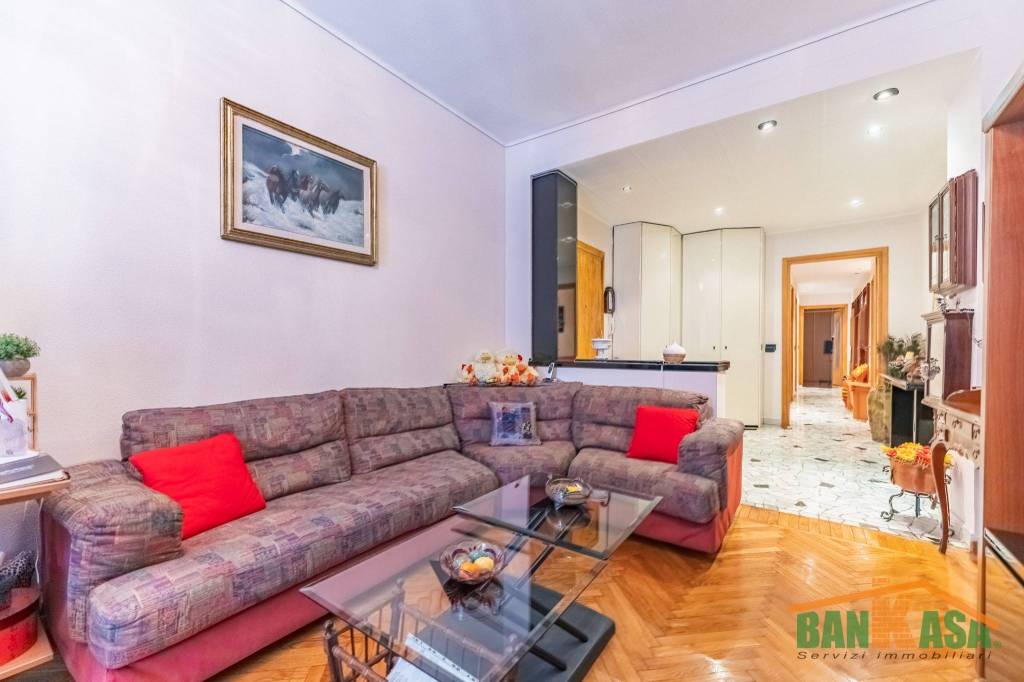 appartamento in vendita a Milano in zona Ponte Seveso