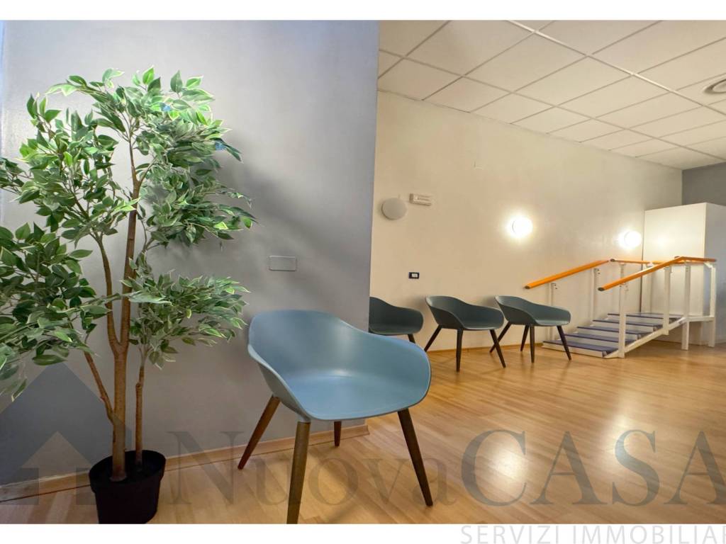 negozio in vendita a Milano in zona Centro Direzionale