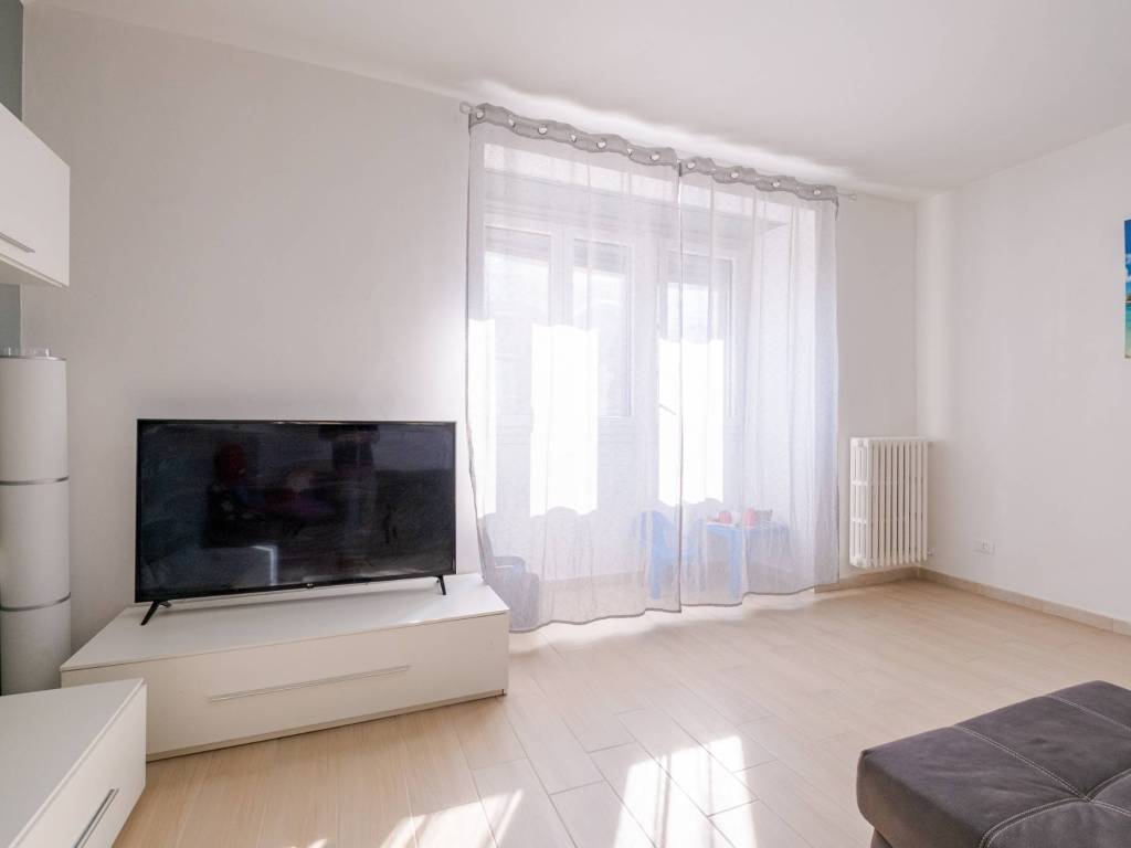 appartamento in vendita a Milano in zona Gallaratese