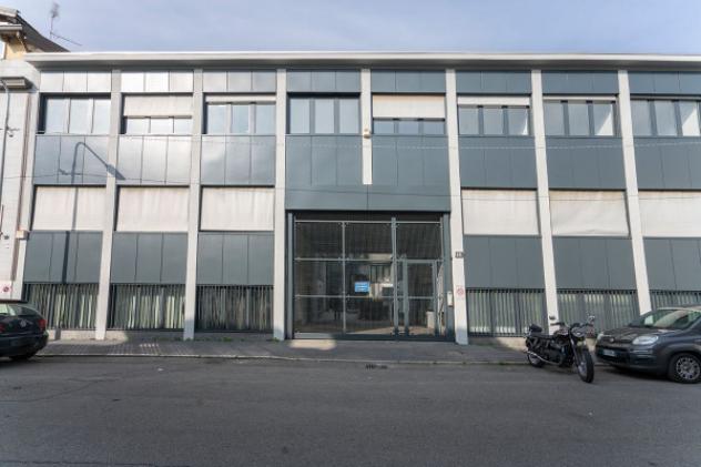appartamento in vendita a Milano in zona Corvetto