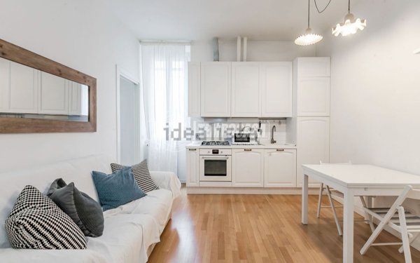 appartamento in vendita a Milano in zona Solari