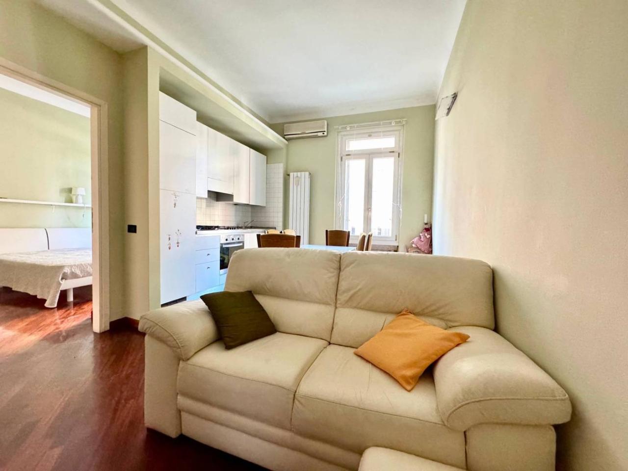 appartamento in vendita a Milano in zona Porta Vittoria