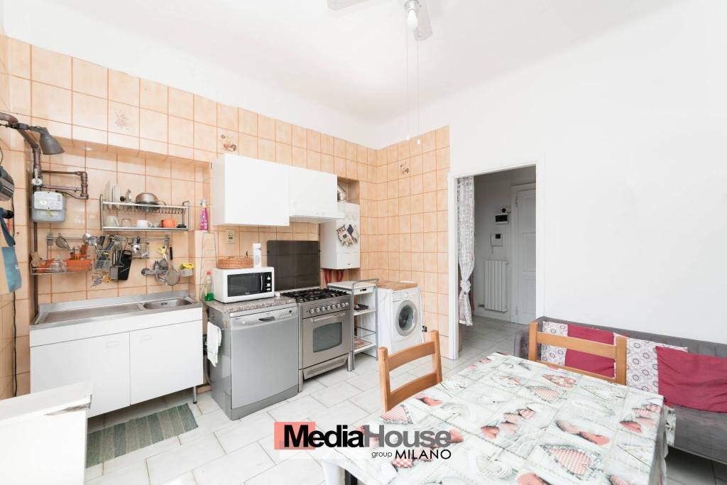 appartamento in vendita a Milano in zona Centro Direzionale