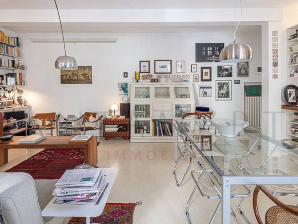 casa indipendente in vendita a Milano in zona Città Studi