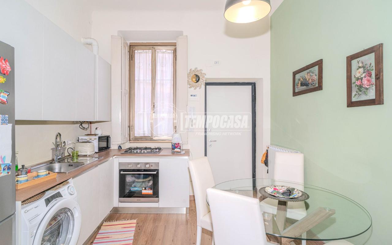 appartamento in vendita a Milano in zona Piazzale Lodi