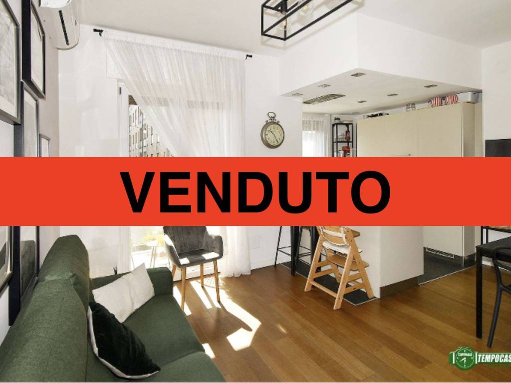 appartamento in vendita a Milano in zona Sempione