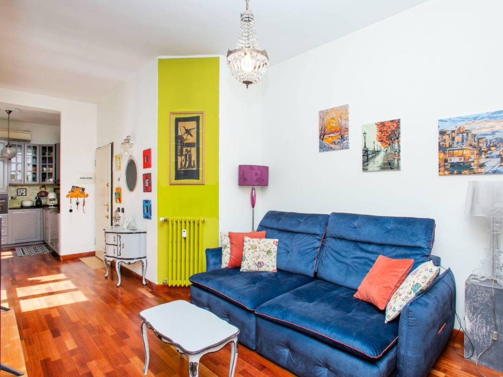 appartamento in vendita a Milano in zona Centro Direzionale