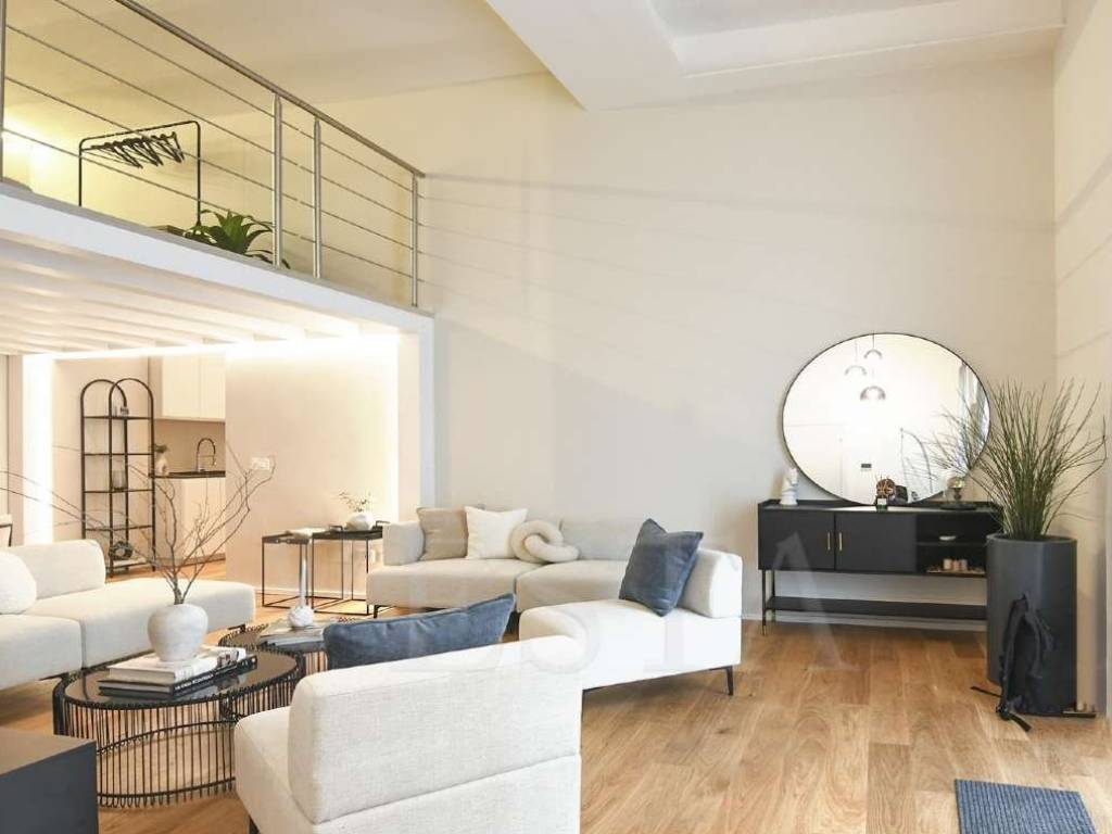 appartamento in vendita a Milano in zona Guastalla