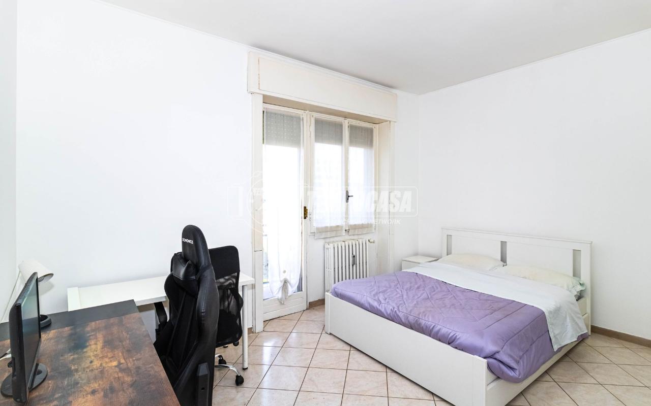 appartamento in vendita a Milano in zona Corvetto