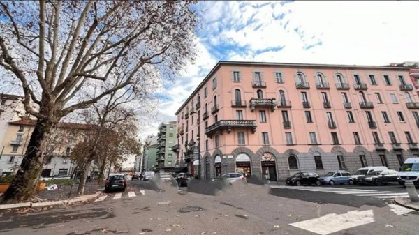 appartamento in vendita a Milano in zona Ghisolfa