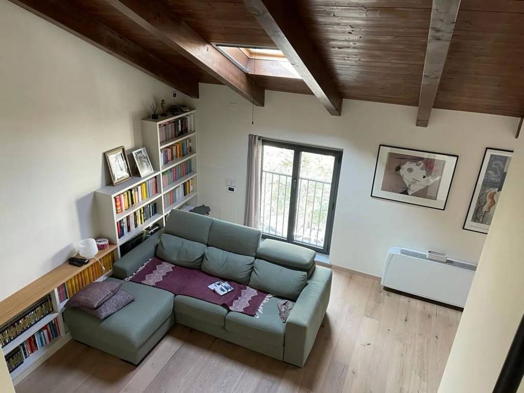 appartamento in vendita a Milano in zona Barona