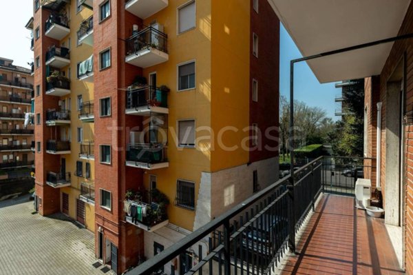 appartamento in vendita a Milano in zona Niguarda