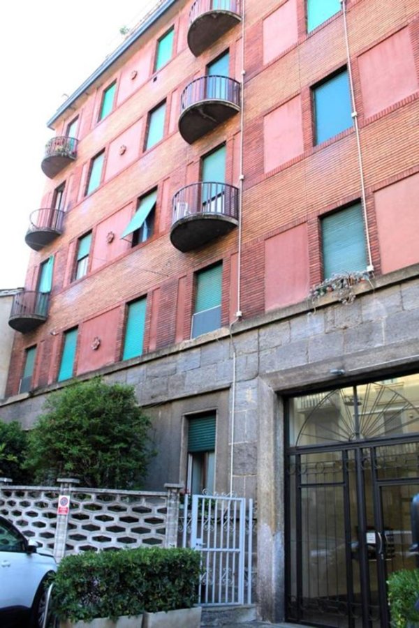 appartamento in vendita a Milano in zona Casoretto