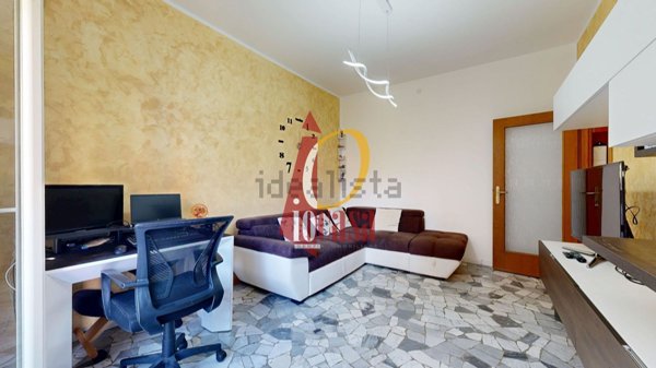 appartamento in vendita a Milano in zona Corvetto