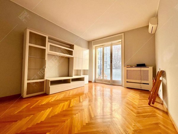 appartamento in vendita a Milano in zona Maggiolina