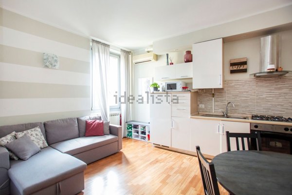 appartamento in vendita a Milano in zona Centro Direzionale