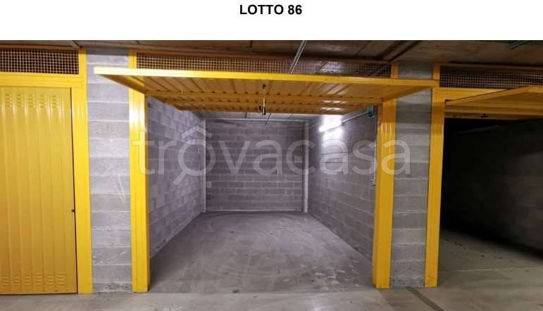 appartamento in vendita a Milano in zona Dergano