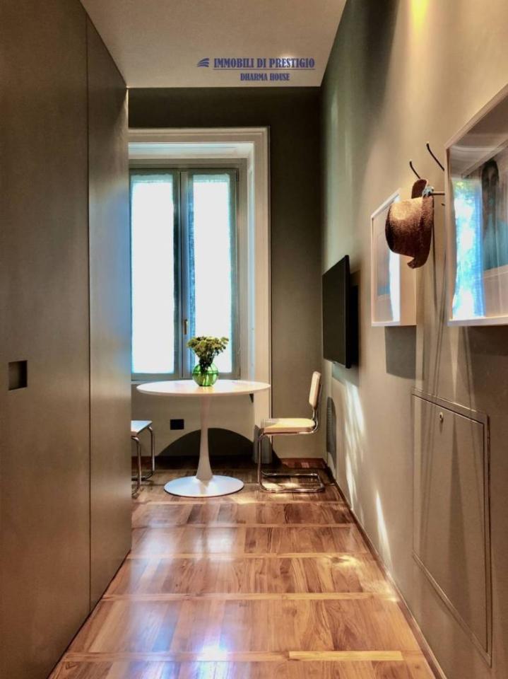 appartamento in vendita a Milano in zona Cinque Giornate
