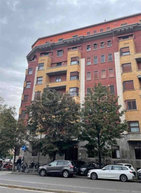 appartamento in vendita a Milano in zona Solari