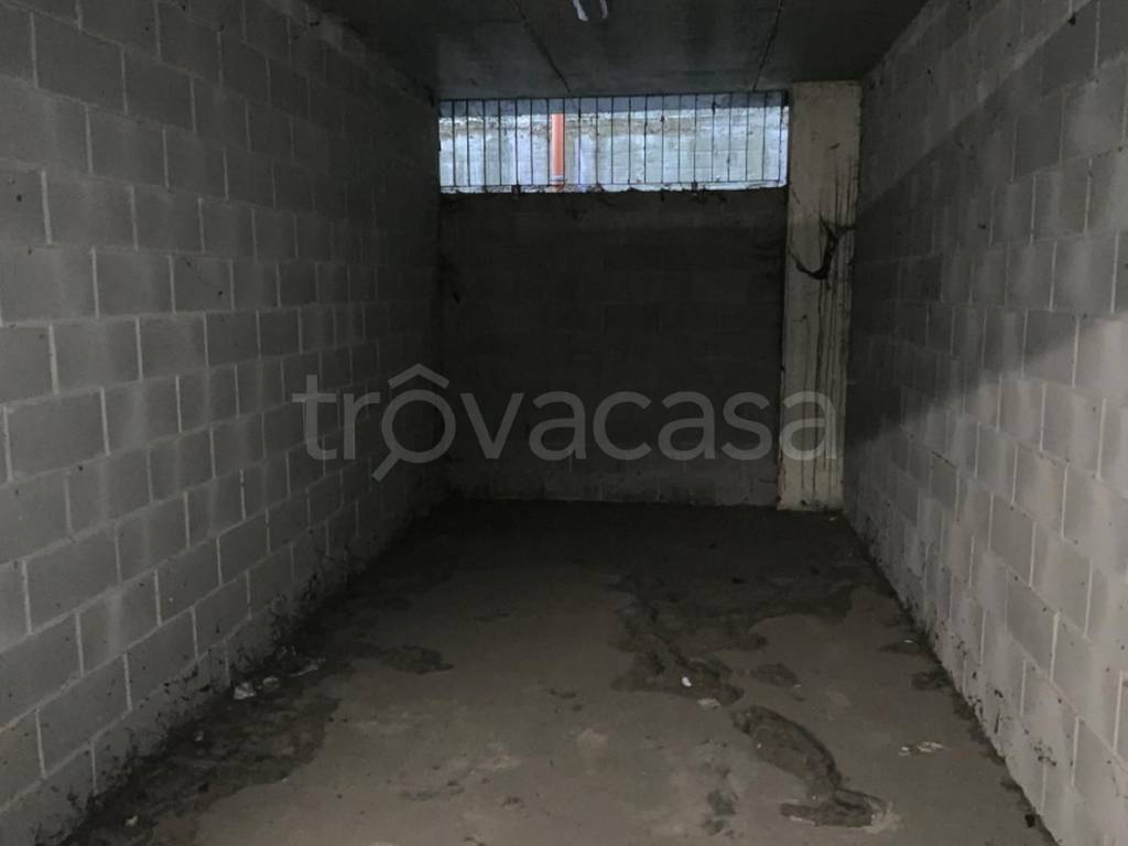 appartamento in vendita a Milano in zona Sant'Ambrogio