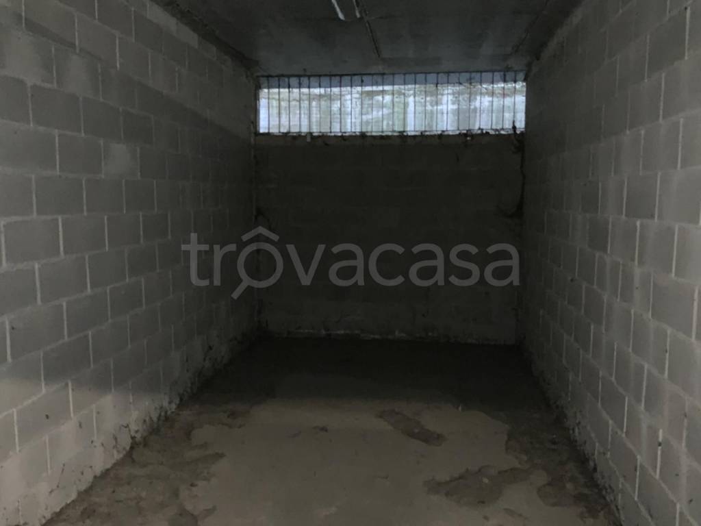 appartamento in vendita a Milano in zona Sant'Ambrogio