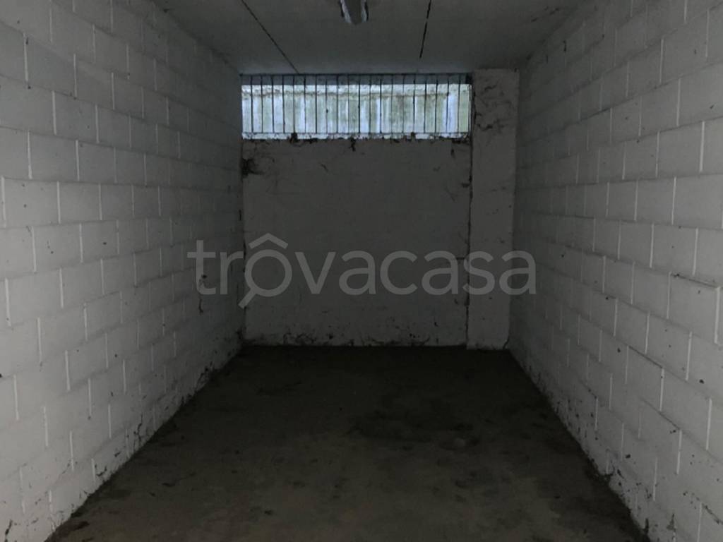 appartamento in vendita a Milano in zona Sant'Ambrogio