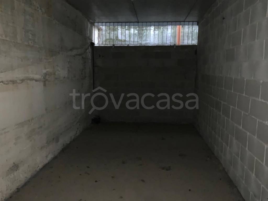 appartamento in vendita a Milano in zona Sant'Ambrogio