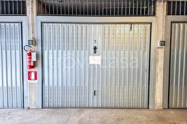 appartamento in vendita a Milano in zona Sant'Ambrogio