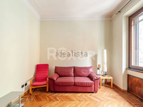 appartamento in vendita a Milano in zona Cinque Giornate
