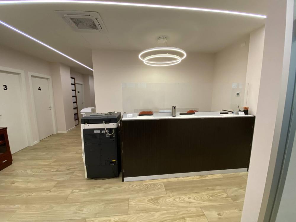 ufficio in vendita a Milano in zona Cadorna