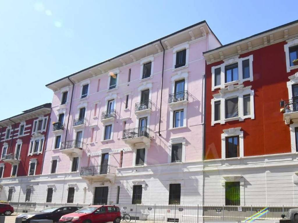 appartamento in vendita a Milano in zona Bocconi