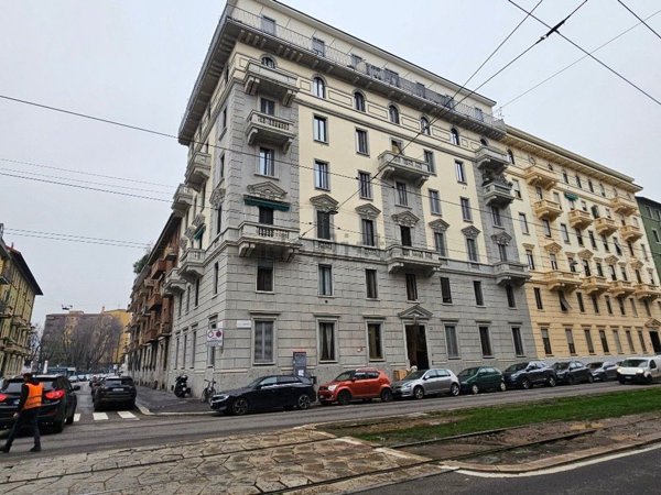 appartamento in vendita a Milano in zona Dergano