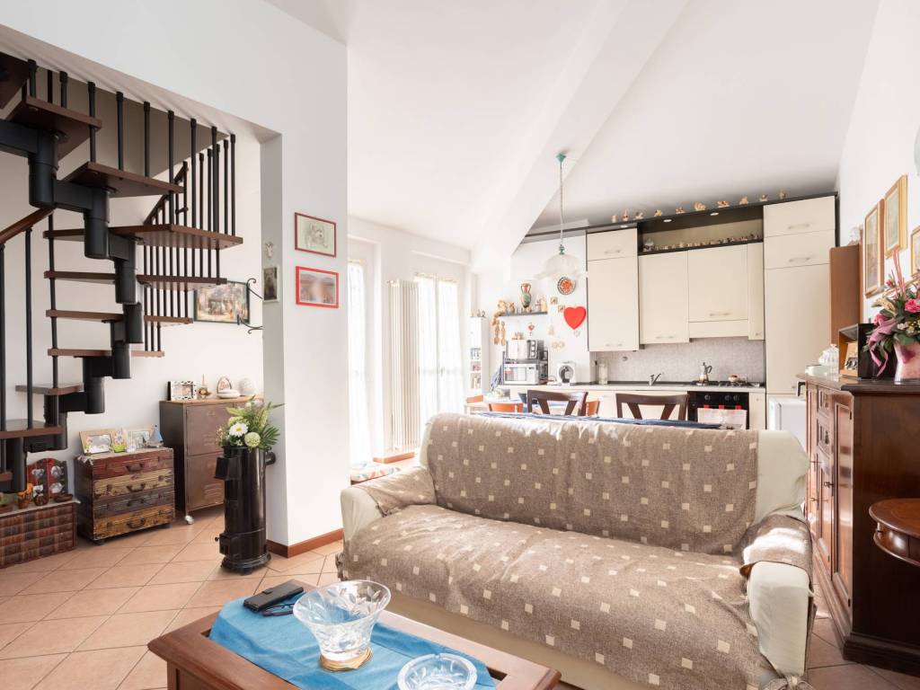 appartamento in vendita a Milano in zona Affori