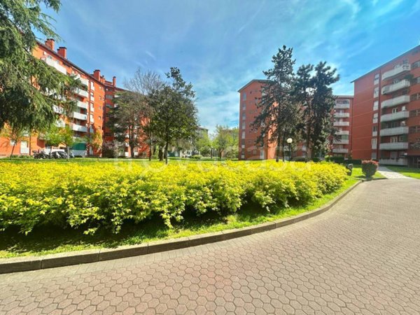 appartamento in vendita a Milano in zona Forlanini
